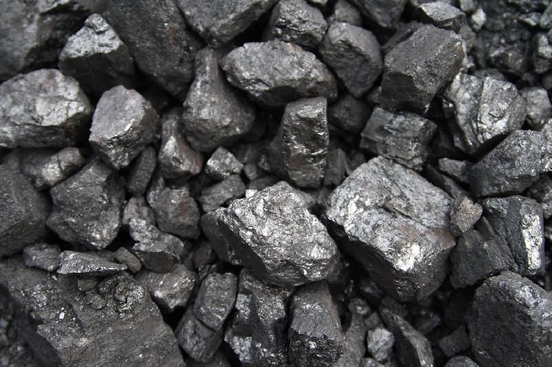 High-grade lead ore (galena PbS) in metallic grey tones used for batteries, metallurgy and industrial applications.